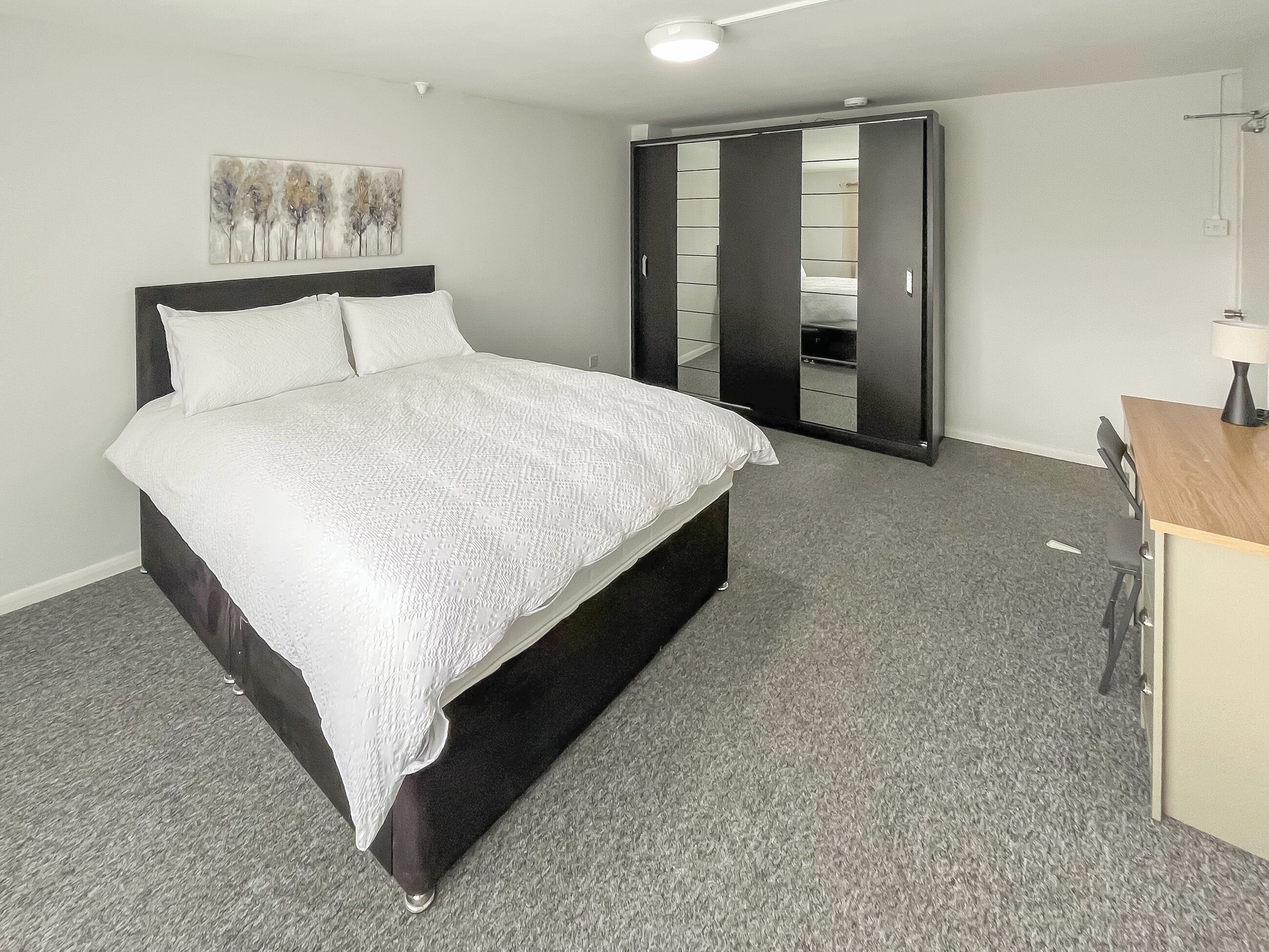 5 bedrooms, free WiFi