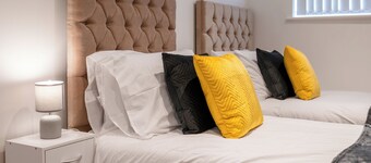 Hilltop Apartment 1 - UK50591