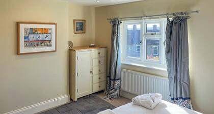 3 bedroom accommodation in Ampleforth, near Helmsley
