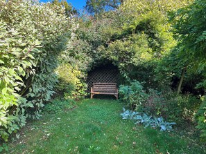 Property grounds - 3 bedroom accommodation in Ampleforth, near Helmsley (Ampleforth, near Helmsley)