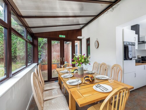 6 chambres à coucher à Leicester