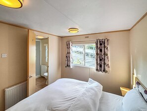 2 bedrooms, free WiFi