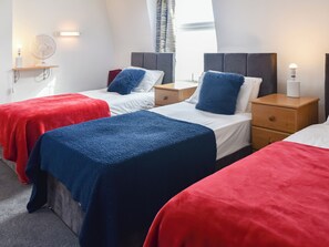 12 bedrooms, free WiFi