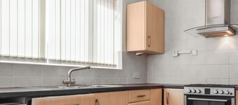 Alojamiento de 4 habitaciones en Kenilworth