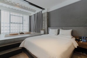 Senior Room | Premium bedding, down comforters, memory foam beds - 24H COLOR HOTEL  Minjie Road (Xi'an)