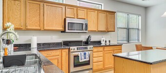 Easy ABQ Access: Large Family Home w/ Patio & Yard