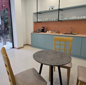 Coffee and/or coffee maker - HOUSE HOTEL Central Pattaya (Pattaya)