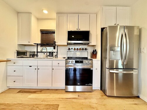 Unique Container Home • 20 Acres • Modern Stay