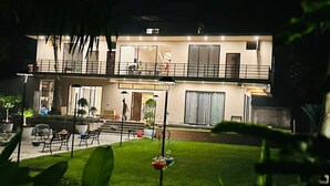 Front of property - Garden Centre Resort (Kaliganj)
