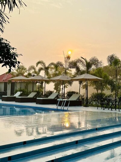 Garden Centre Resort