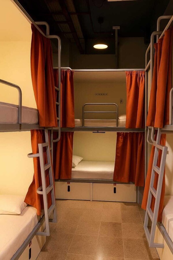 The Metrostay Delhi - Ghaziabad