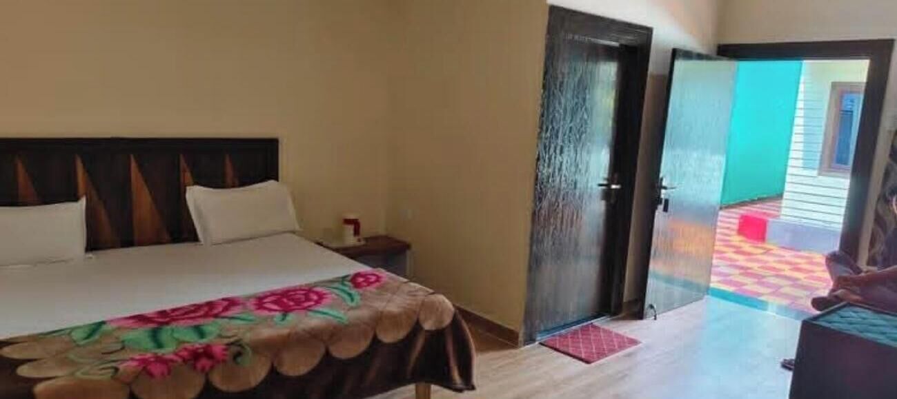 Habitació doble bàsica, pati hawaià, vistes a la ciutat | Roba de llit 