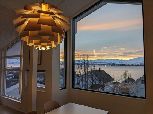 large exclusive Villa with panoramic view and jacuzzi.