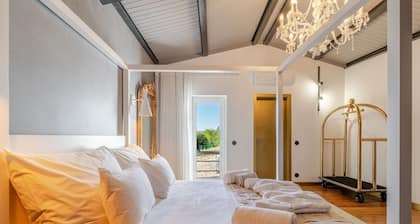 The Mill Retreat w/ Pool & BBQ by Portugal Active