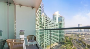 Water view - WYZ RENT|Creekside Haven 2BR Marsa Plaza DFC (Dubai)