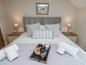 4 bedrooms, individually decorated, individually furnished, free WiFi - Peary House (Alnwick)