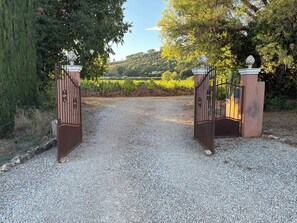 Enceinte de l’hébergement