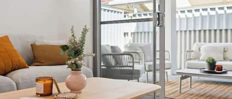 Televisión y oficina