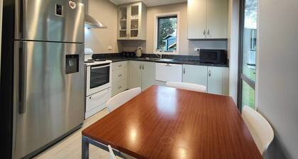 Cosy Cabin in the Loop