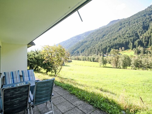 Nice apartment for 5 guests with WIFI, TV and terrace