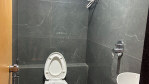 Camera Deluxe, vista città | Bagno
