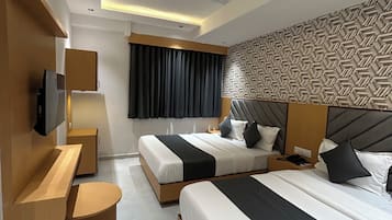Deluxe Room, City View