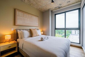 2 slaapkamers, een strijkplank/strijkijzer, wifi, beddengoed