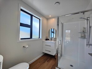 Hair dryer - Luxury on Luxmore Drive (Te Anau)