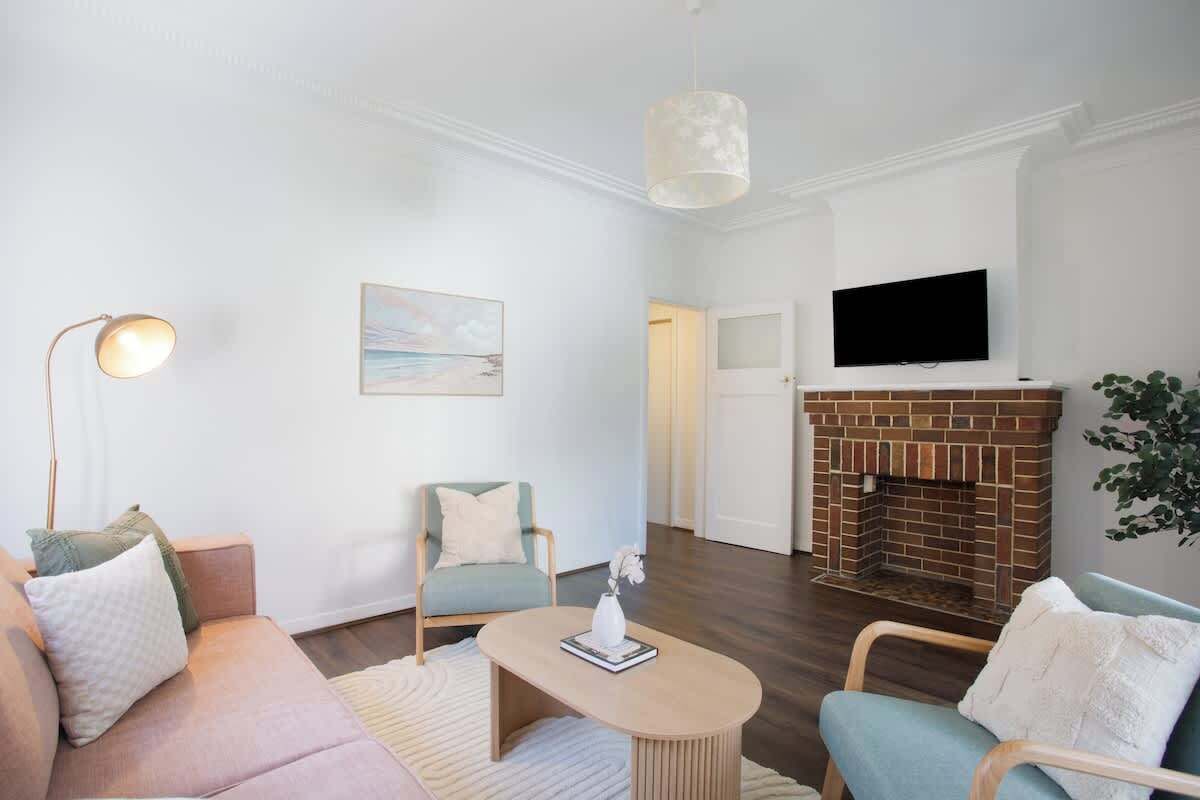 Smart TV, offices
