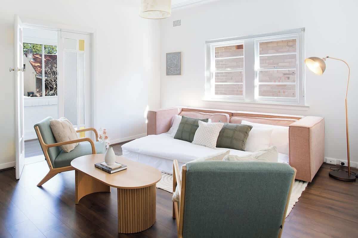 2 bedrooms, iron/ironing board, travel cot, free WiFi