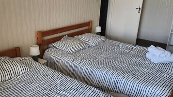 1 chambre, Wi-Fi gratuit, draps fournis