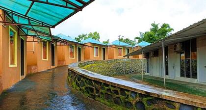 Murlee Pure Veg Resort