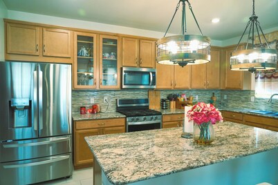Nice 2-story house in East Tucson
