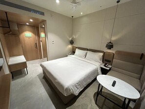 Comfort Suite - 7 Apple Hotel Vizag (Visakhapatnam)