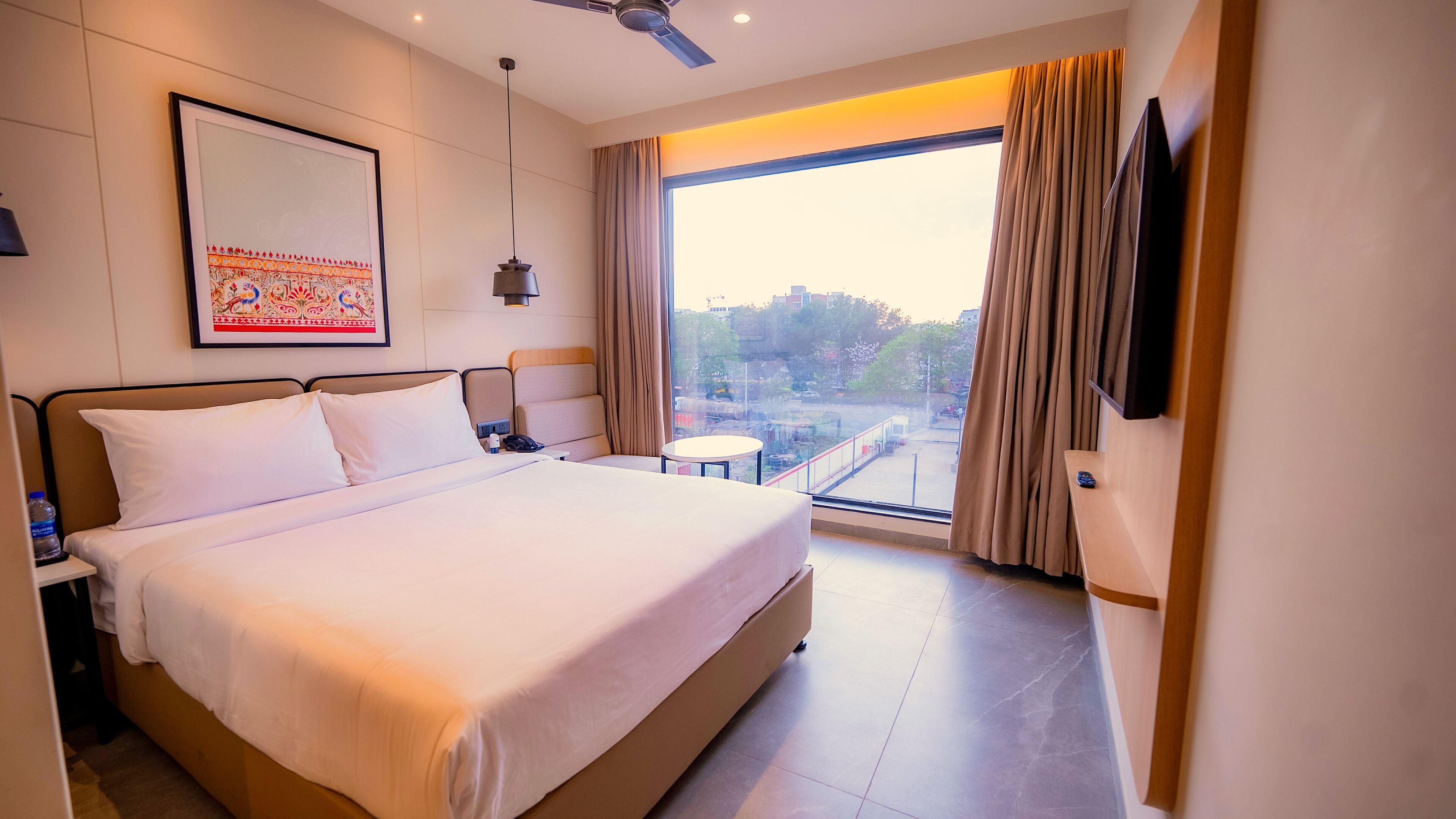 Deluxe Room | In-room safe, soundproofing, free WiFi