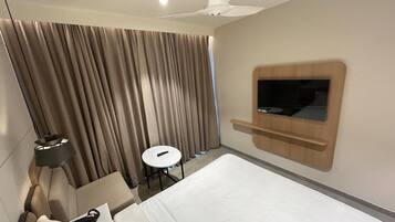 ๋๋ญ์ค ๋๋ธ๋ฃธ | ๊ฐ์ค ๋ด ๊ธ๊ณ , ๋ฌด๋ฃ WiFi