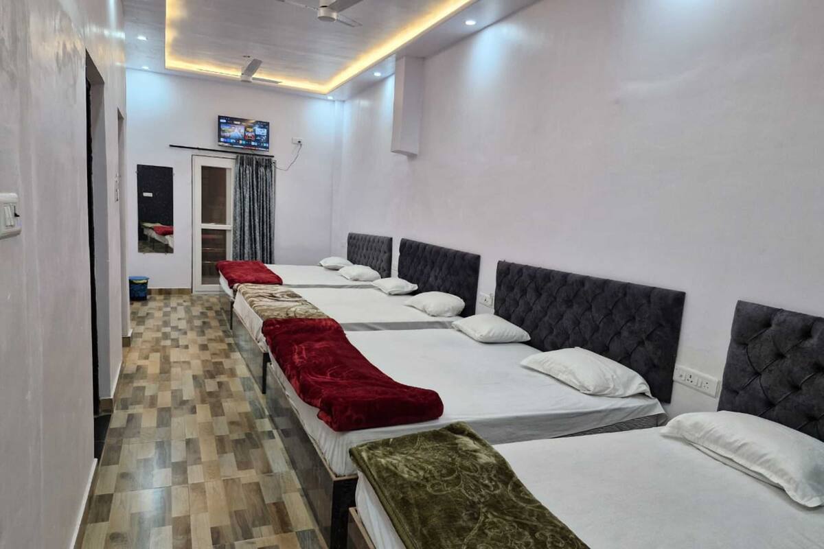 Camas plegables/adicionales, wifi gratis y ropa de cama