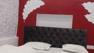 Deluxe Room | Rollaway beds, free WiFi, bed sheets