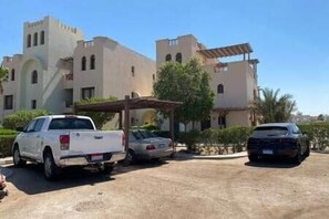 Exterior - The Charming Beachfront Retreat in Fanadir (Hurghada)