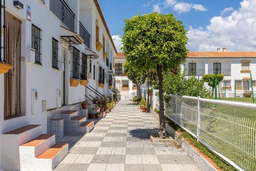 Townhouse with pool next to the beach