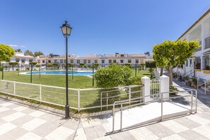 Property grounds - Townhouse with pool next to the beach (Salobreña)