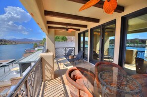 Terrace/patio - Splash Landing! Dock, Pool & Hot Tub | Riverfront House & Guest (Parker)