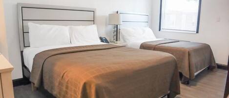 1 chambre, fer et planche à repasser, Wi-Fi gratuit, draps fournis