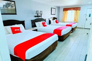 1 habitación, tabla de planchar con plancha, wifi gratis y ropa de cama 