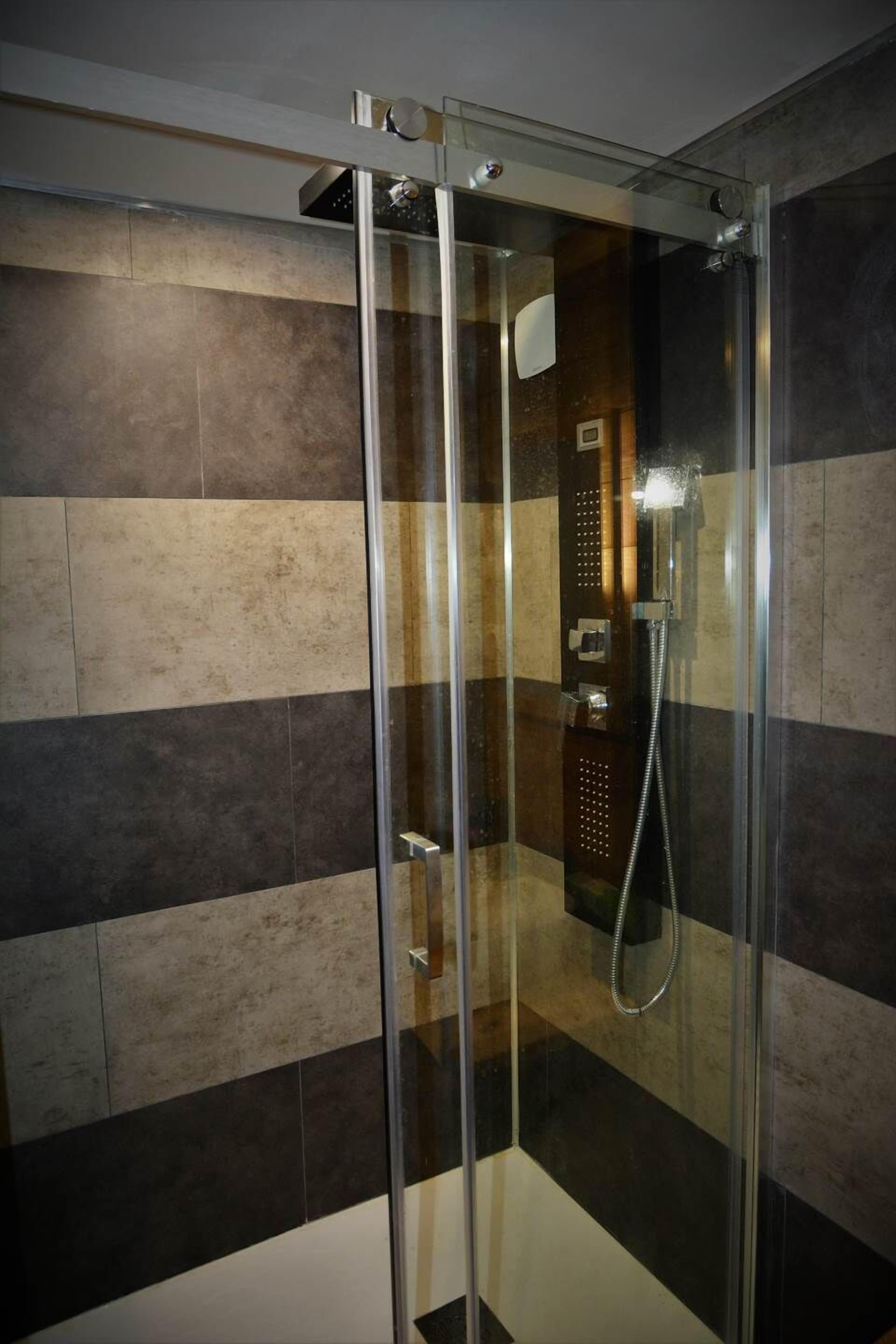 Haartrockner, Handtücher