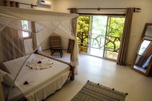 Comfort Double Room, Balcony, Pool View | In-room safe