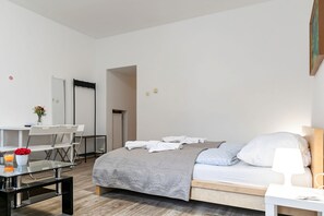 Basic Apartment