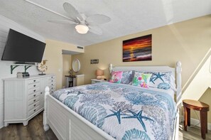 2 bedrooms, iron/ironing board, Internet, bed sheets