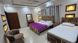 4 camere, ferro/asse da stiro, Wi-Fi, lenzuola