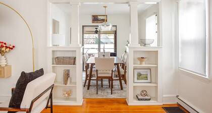 4-bedroom 2 Full Bath Cozy Retreat